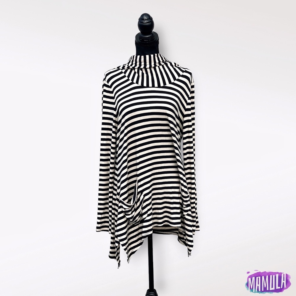 Andrea Jovine Women’s Hoodie | Size L